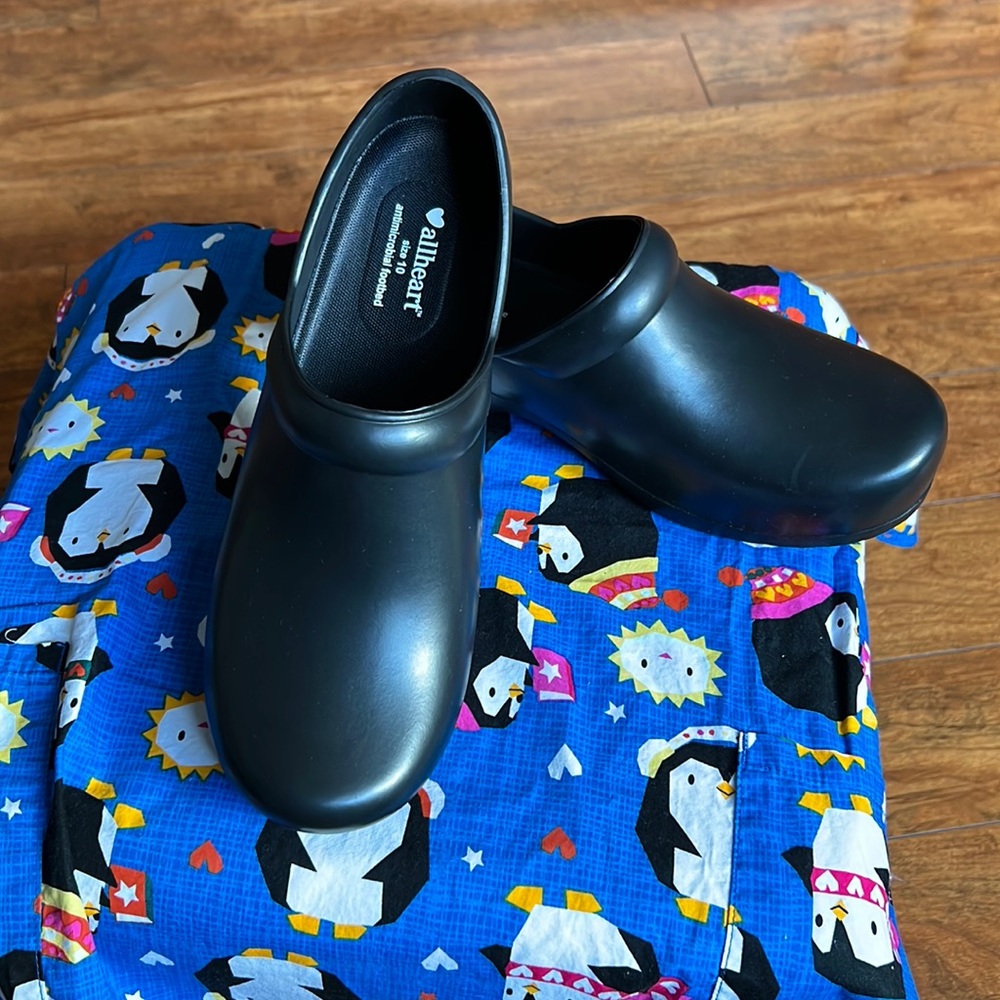 Clogs